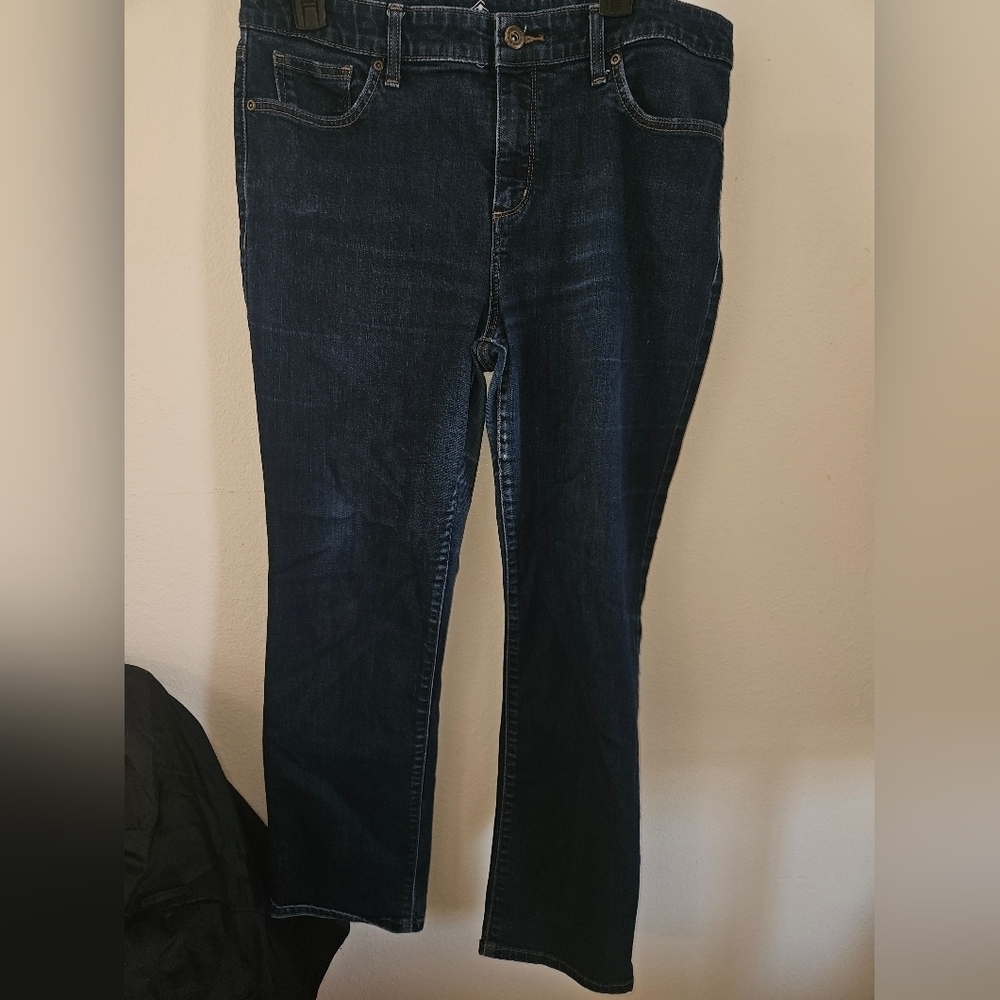 St. Johns Bay Womans Straight Leg Jeans 34x29